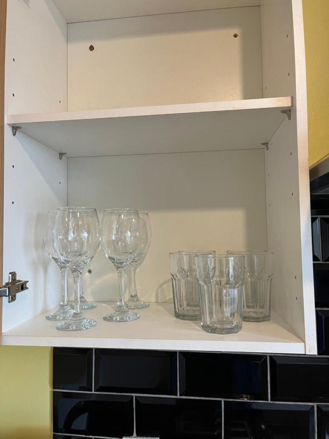 ניוקאסל 2 Bedroom Apartment, 5 Minutes From City Centre מראה חיצוני תמונה