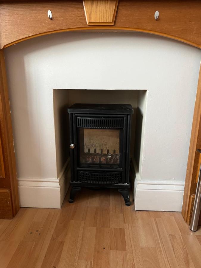 ניוקאסל 2 Bedroom Apartment, 5 Minutes From City Centre מראה חיצוני תמונה